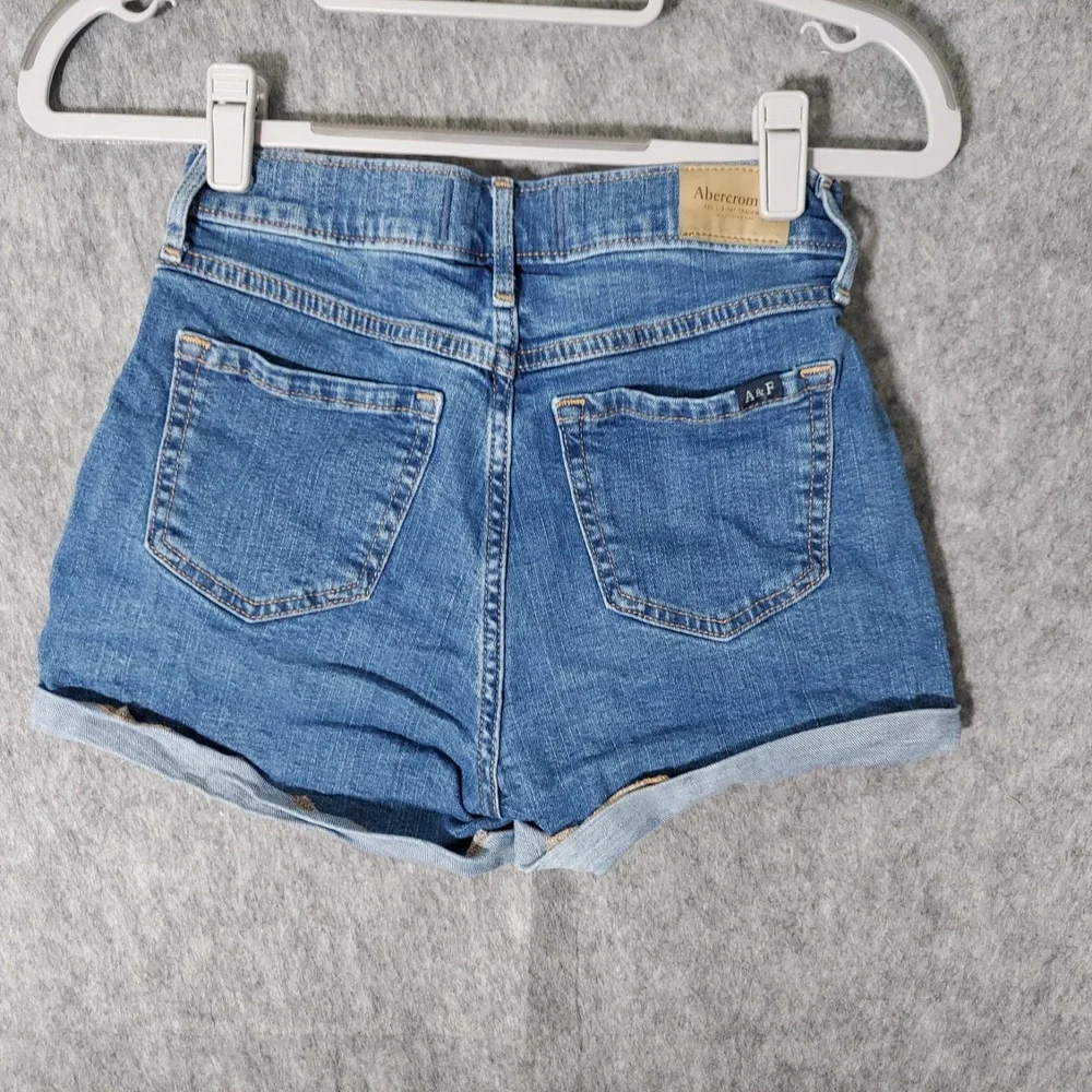 Abercrombie Kids Shorts Girls 11/12 Blue High Rise‎ Mini Mom Short Cuffed Denim